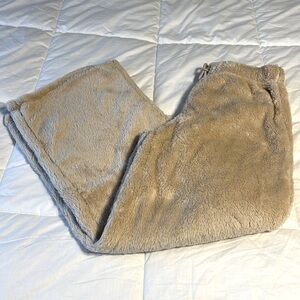 Women’s Faux Fur Wide Leg Pants L